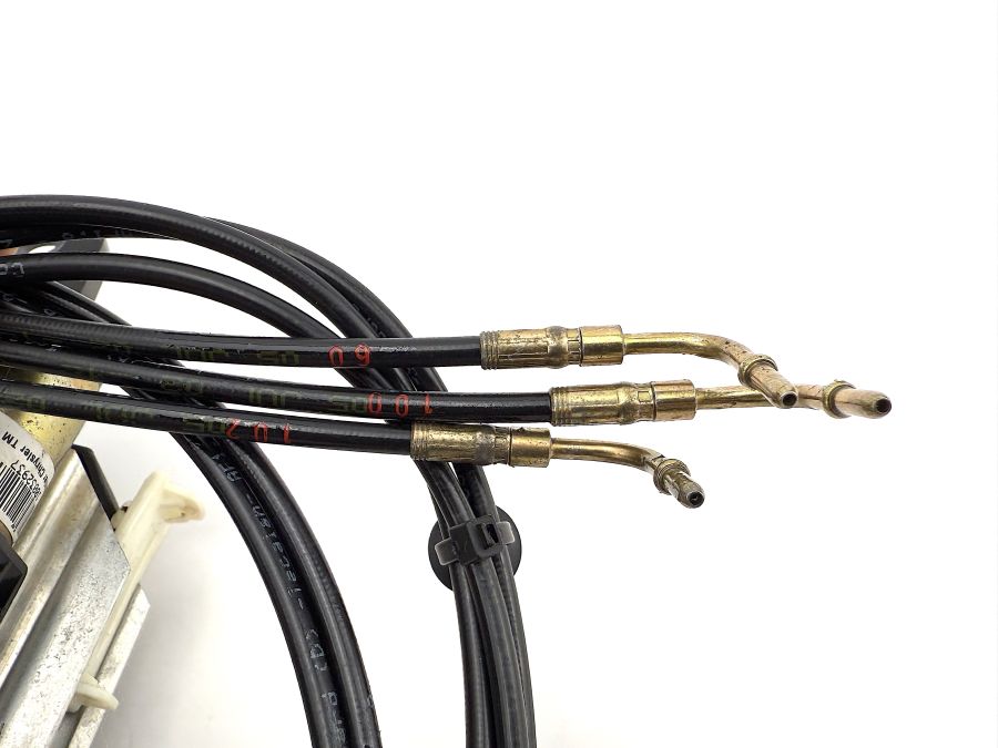 2308600235 2308001872 | Mercedes SL500 | R230 Roll bar hydraulic cylinder right side 2308600235 2308001872 | Mercedes SL500 | R230 Roll bar hydraulic cylinder right side