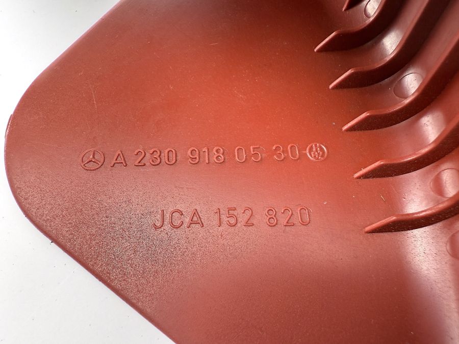 2308600560 2309180530 2309100318 | Mercedes SL500 | R230 Under seat center compartment left seat