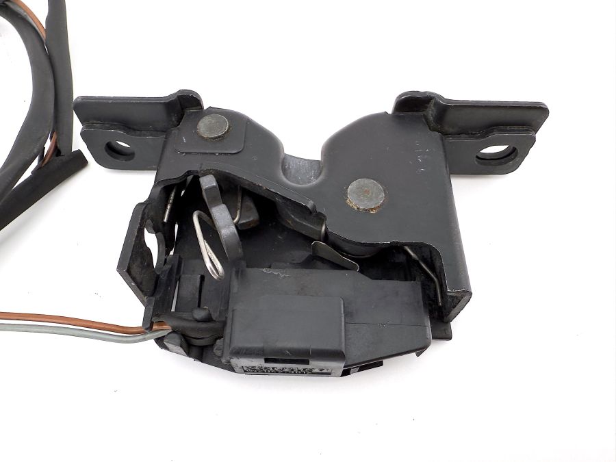 2308800060 | Mercedes SL500 | R230 Hood lock
