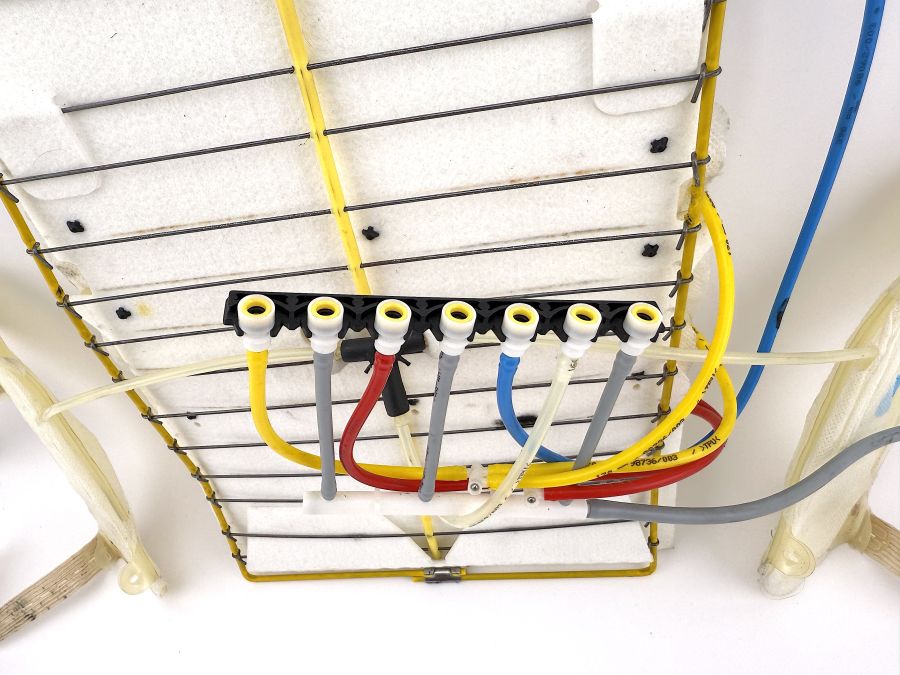 2309100075 | Mercedes SL55 | R230 Backrest cushion lumbar and back vacuum bag