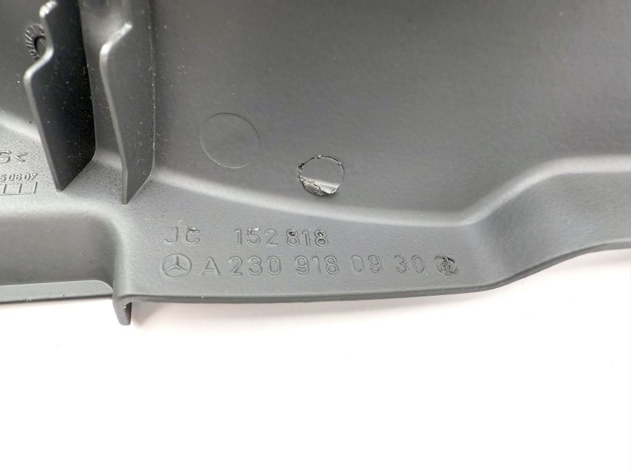 2309180730 2309180330 2309184130 | Mercedes SL500 | R230 Left seat lover plastic trims
