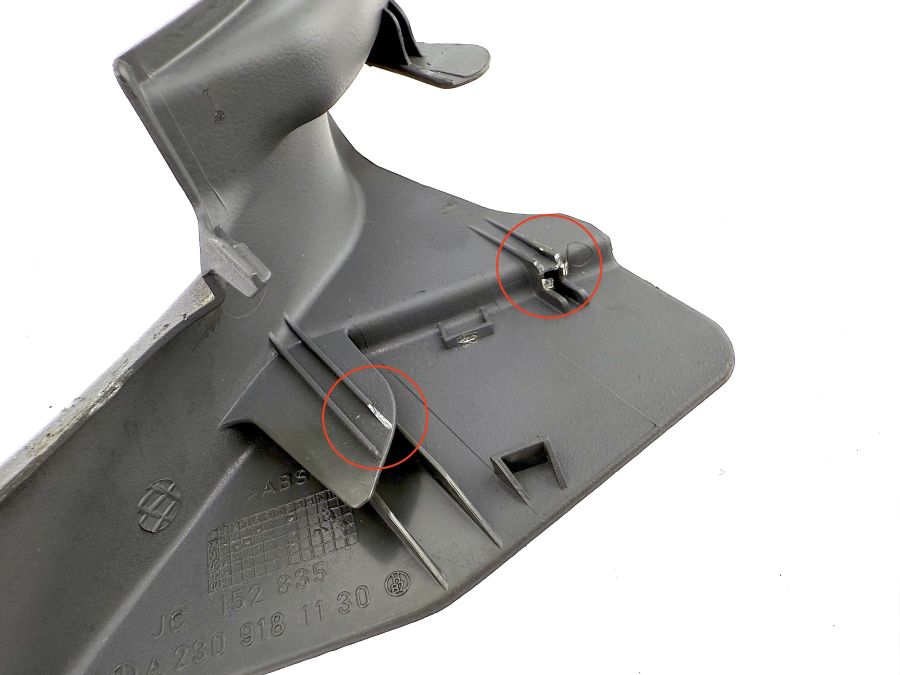 2309180730 2309180330 2309184130 | Mercedes SL500 | R230 Left seat lover plastic trims