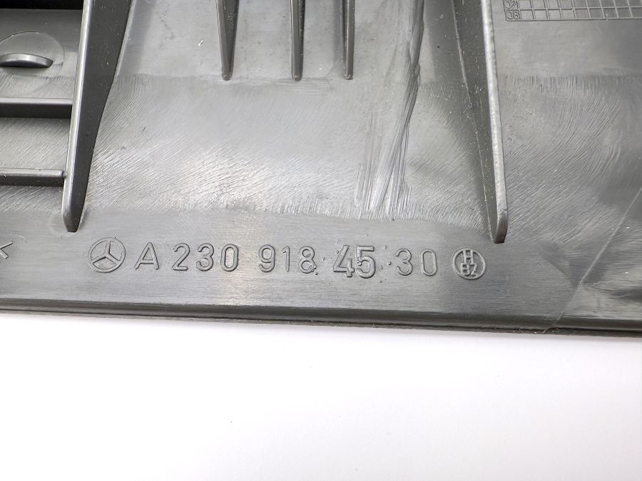 2309184530 23091845309C75 | Mercedes SL55 | R230 Left seat trim left side 2309184530 23091845309C75 | Mercedes SL55 | R230 Left seat trim left side