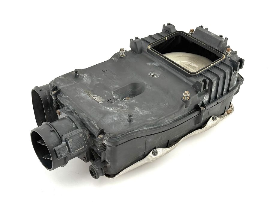 6510901101 6510900148 6510940802 | Mercedes E250 | W212 Engine air intake filter box
