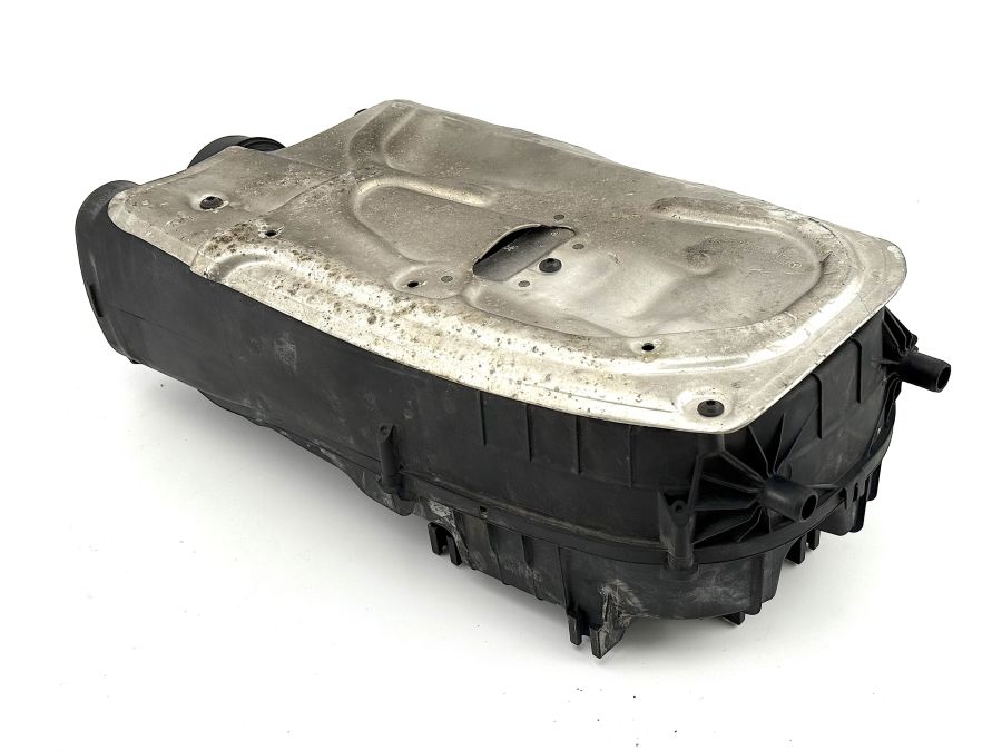 6510901101 6510900148 6510940802 | Mercedes E250 | W212 Engine air intake filter box