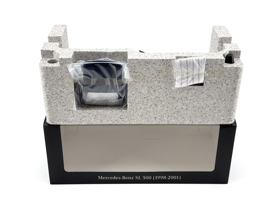 B66040657 | Mercedes SL-Class | R129 SL500 1998-2001 model car