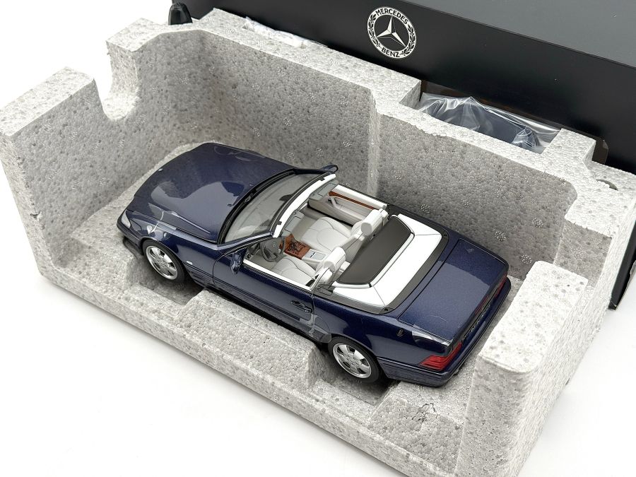B66040657 | Mercedes SL-Class | R129 SL500 1998-2001 model car