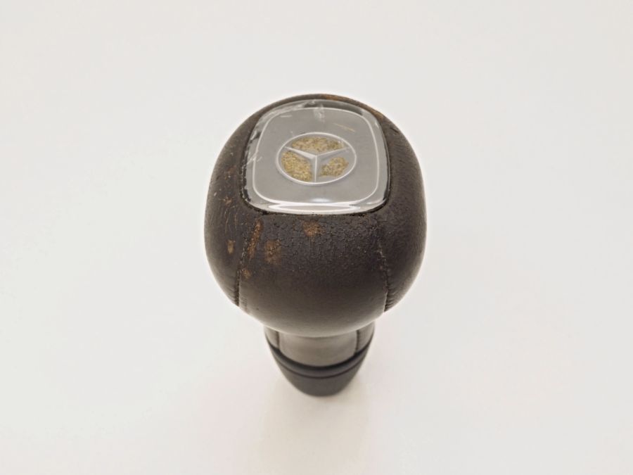 B66818023 | Mercedes SL500 | R129 Gear knob