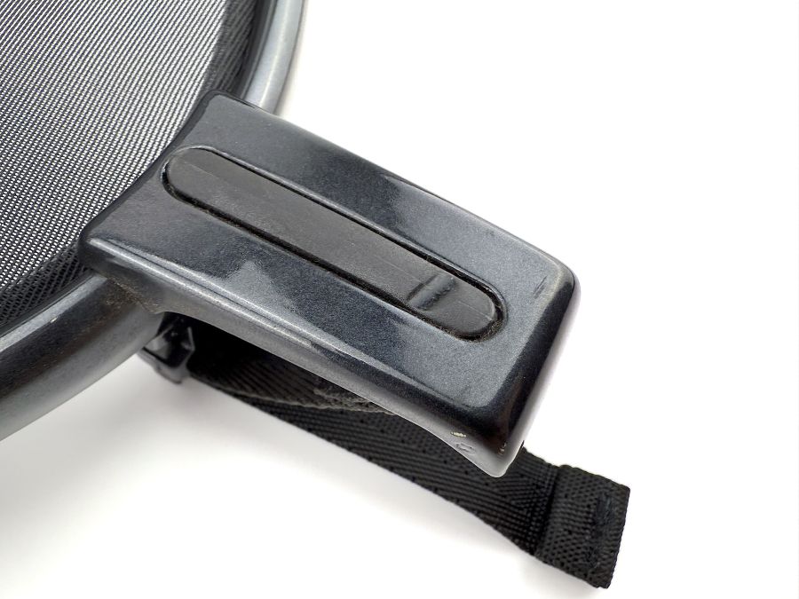 B67811049 B67811049 | Mercedes SL500 | R129 Wind Deflector and Draft stop B67811049 B67811049 | Mercedes SL500 | R129 Wind Deflector and Draft stop