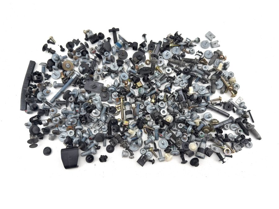 N000000000484 N000000001935 0019846129 | Mercedes SL500 | R230 Interior and trunk screws