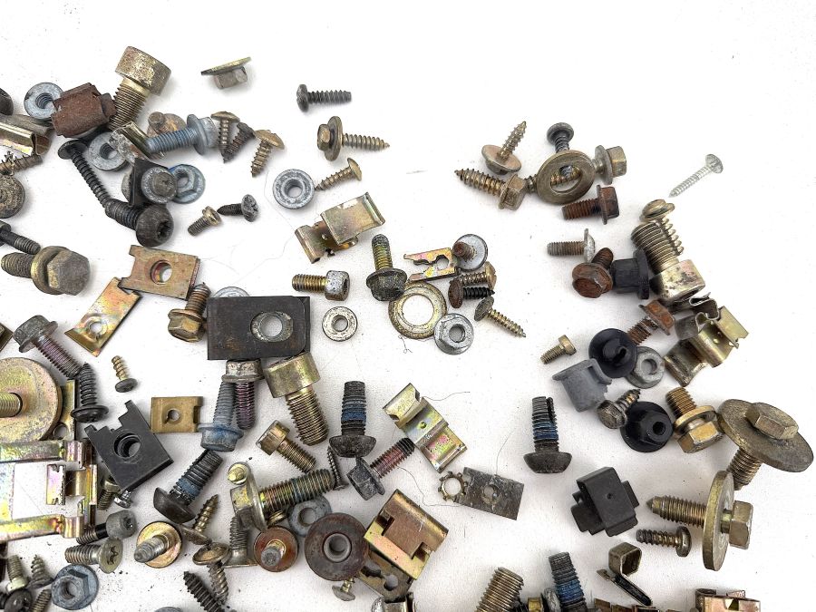 N914127003201 N914127004201 N914031004200 | Mercedes SL500 | R129 Interior and trunk screws