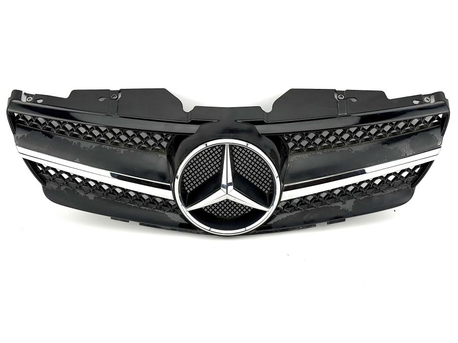 WEG019A1 | Mercedes SL500 | R230 Aftermarket front grill